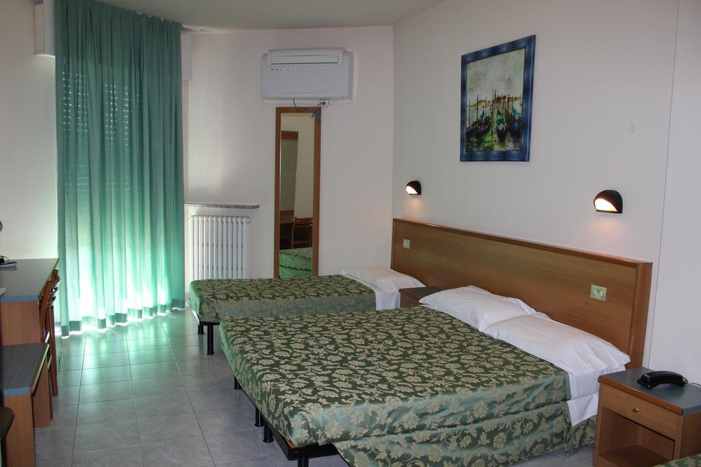Albergo Napoleone SantʼAmbrogio di Valpolicella Kültér fotó
